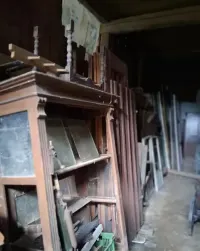 Szafa komoda stół i inne — ujęcie 5