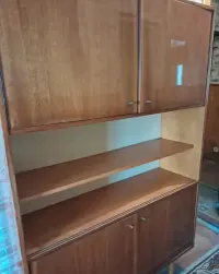 Szafa w stylu PRL — ujęcie 2