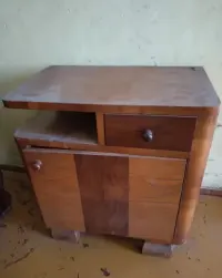 Szafki nocne kredens PRL — ujęcie 3