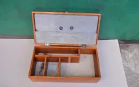 szkatulka skrzynka drewniana  prl  34,5x18x9,5 — ujęcie 2