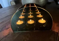 Szklany świecznik z efektem lustra 3D na podgrzewacze Tealight glamour — ujęcie 3