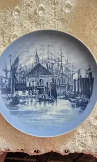 Talerzyk Royal 1986. — ujęcie 2