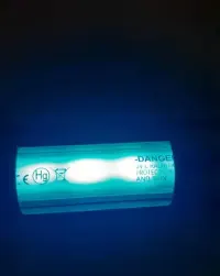 Tester mini lampa ultra fioletUdo banknotow i szukania bursztynowUV — ujęcie 4