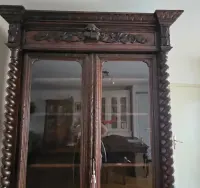 Unikatowa antyczna drewniana witryna z rzeźbieniami 238x147,5x52 — ujęcie 4