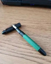 unikatowe pióro PELIKAN — ujęcie 3