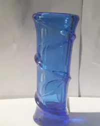 Wazon Jiří Brabec 15cm, huta Rosice, Sklo Union, Czechosłowacja. — ujęcie 2
