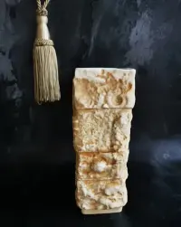 Wazon Kaiser, porcelana biskwitowa, M. Frey, muszle, skamieliny — ujęcie 3