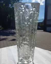 Wazon krople rosy Eryka Trzewik Drost Ząbkowice — ujęcie 2