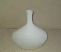 Wazon Rosenthal Studio-Line – Biała Porcelana z Kwiatowym Reliefem – Vintage — ujęcie 3