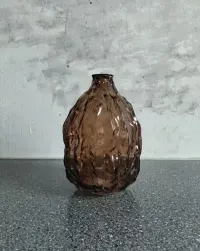 Wazon szklany strukturalny karbowany brązowy. Nowy! Bardzo polecam! — ujęcie 3
