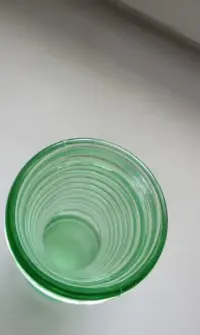 wazonik  zielony prl — ujęcie 4