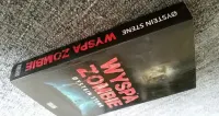 Øystein Stene - Wyspa Zombie — ujęcie 3