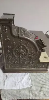 Zabytkowa kasa fiskalna National Cash Register 1911 — ujęcie 4