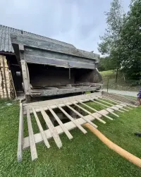 Zabytkowa młocarnia/ młocarka z lat 40 - unikatowy eksponat — ujęcie 5