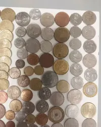 Zagraniczne monety różne ponad 100 szt — ujęcie 3