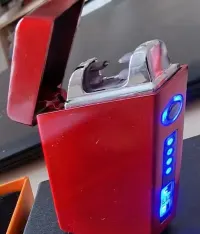 Zapalniczka Plazmowa USB Elektryczna Dotykowa LED — ujęcie 3