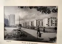 Zdjęcie kolekcjonerskie, street foto lata 60 XX wieku w Łodzi. — ujęcie 2