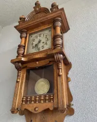 Zegar wiszacy Gustaw Becker — ujęcie 2