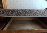 Tapczan PRL w bardzo dobrym stanie — ujęcie 5