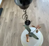 Lampa metalowa wisząca, klosz szklany, gwint E27 — ujęcie 2
