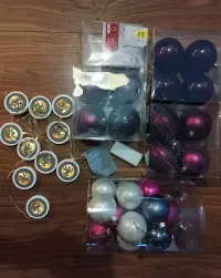 Bombki choinkowe plus swiatelka — ujęcie 3