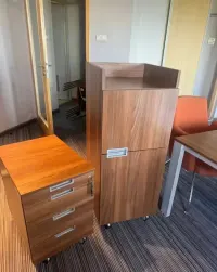 Kontenerek pod biurko gabinetowy orzech kontenereki szafka biuro dom — ujęcie 2