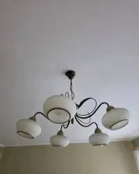 Lampa pokojowa używana Odbiór osobisty — ujęcie 2