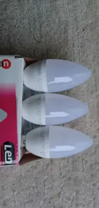 LEXMAN E14 LED żarówki zestaw 3 sztuk, komplet nowy — ujęcie 3