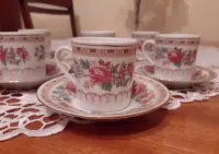 Porcelana porcelanowe filiżanki filiżanka kwiaty kwiatowy wzór — ujęcie 3