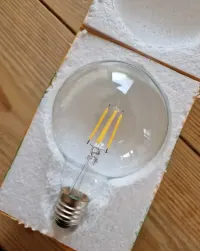 Żarówka retro edison loft nastrojowa E27 2W/4W 220 led duża — ujęcie 3