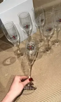 12 sztuk kieliszków Martini — ujęcie 4