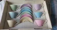 6 filiżanek porcelanowych DAISY Lilien Porzellan Austria lata 70-te — ujęcie 2