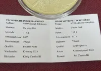 Anglia Król Karol Duży Medal Numizmat Kolekcjonerski — ujęcie 2