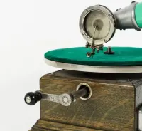 Antyk gramofon z tubą Columbia Disc — ujęcie 5