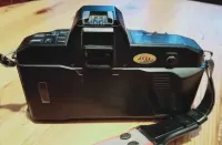 Aparat Fotograficzny Yashica 200 AF — ujęcie 3