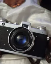 Aparat fotograficzny Zarja radziecki zabytkowy — ujęcie 5