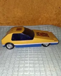 Auto zabawka rosyjska — ujęcie 2