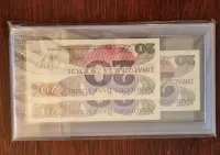 Banknoty 20 zł PRL 1982 - zestaw kolejnych numerów po sobie. — ujęcie 2
