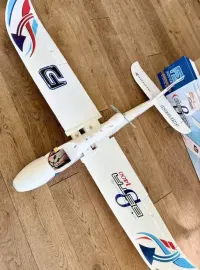Beta 1400 Pelikan jak skysurfer Samolot rc model zdalnie sterowany do nauki latania — ujęcie 2