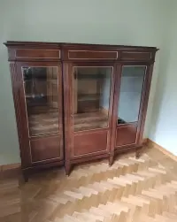 Biblioteka klasycystyczna — ujęcie 2