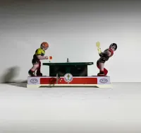 Blaszana zabawka Ping-Pong / mechanizm działa — ujęcie 2