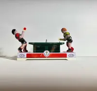 Blaszana zabawka Ping-Pong / mechanizm działa — ujęcie 3