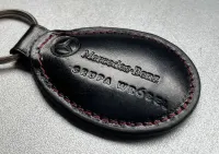 Brelok Mercedes-Benz skóra ładny — ujęcie 2