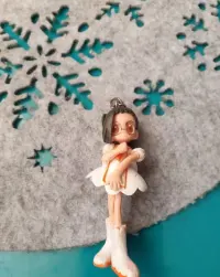 Brelok przedstawiający postać Hazuki Fujiwara z anime Ojamajo Doremi. 

Bazos.cz
 +1 — ujęcie 2