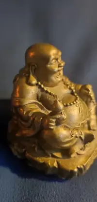 Budda szczęśliwy pieniężny posążek rzezba brąz — ujęcie 2