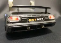 Bugatti EB 110 - 1991 samochód METALOWY model Bburago 1/18 — ujęcie 4