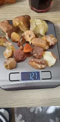 Bursztyny 1x 74g inne po 20 parę g — ujęcie 2