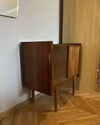 Bytomskie Fabryki Mebli drewniana komoda PRL fornir — ujęcie 4