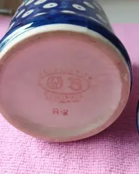 Ceramiczny pojemnik na miód BOLESŁAWIEC — ujęcie 5