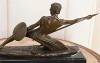 Demetre Chiparus Style - Wojownik z Włócznią i Tarczą Figura Rzeźba — ujęcie 2